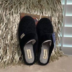 Womens Dearfoams House Slippers - 5-6